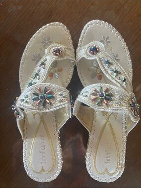 Embellished Cream Beaded Floral Slide Sandals